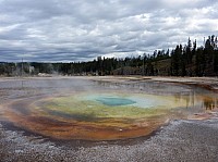 Yellowstone Old faithfull Chromatic Pool (1).JPG